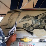 Spalatorie auto Targu Mures: alternativa la desene in praful de pe masina